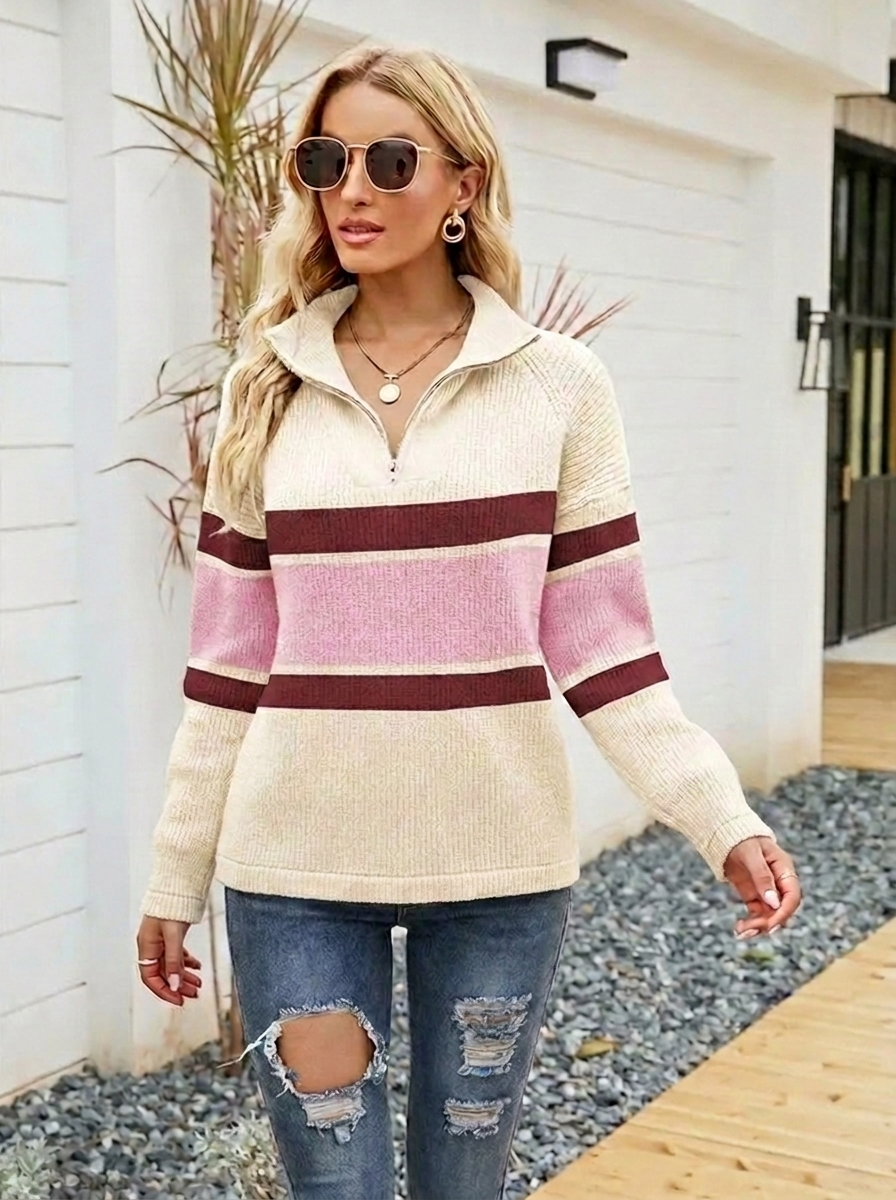 Women's Oversized Half-Zip Knitted Jumper with Structured Collar
