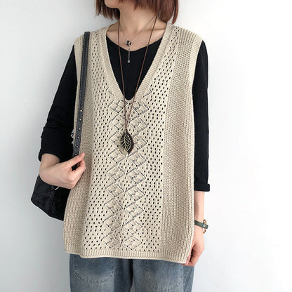 Women's Oversized Knit Cardigan with V-Neck for Casual Elegance