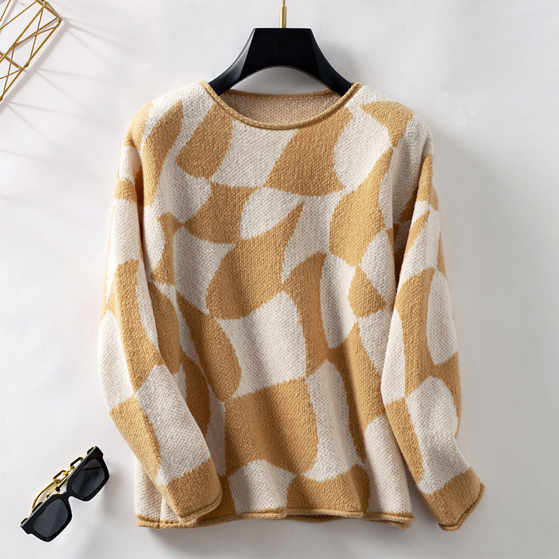 Women's Oversized Knitted Sweater with Modern Pattern
