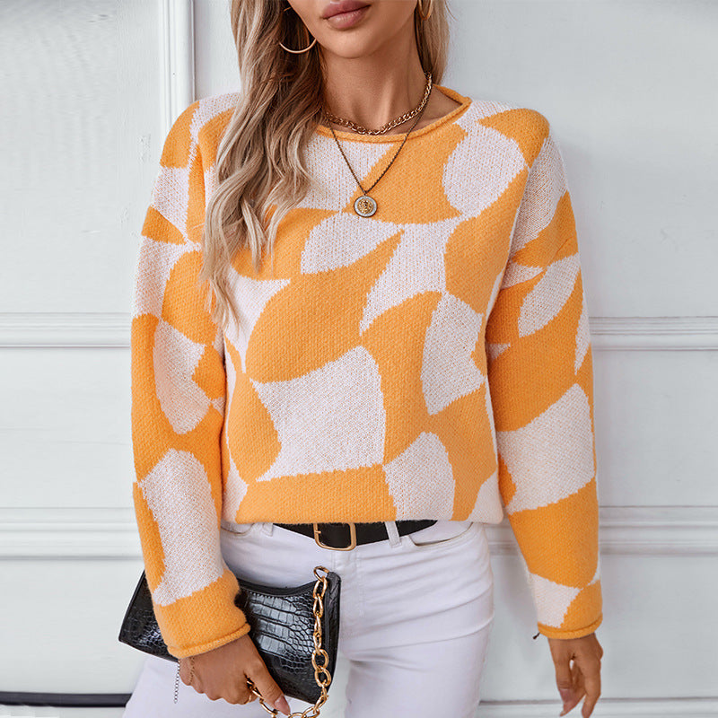 Women's Oversized Knitted Sweater with Modern Pattern