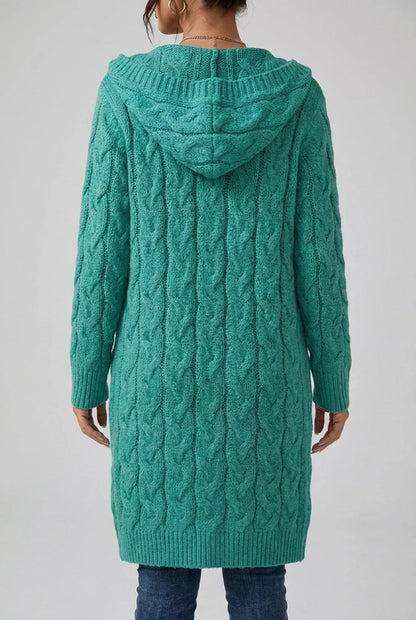 Women's Plus Size Hooded Cardigan in Soft Knit for Cosy Comfort