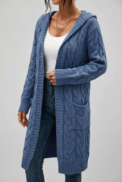 Women's Plus Size Hooded Cardigan in Soft Knit for Cosy Comfort