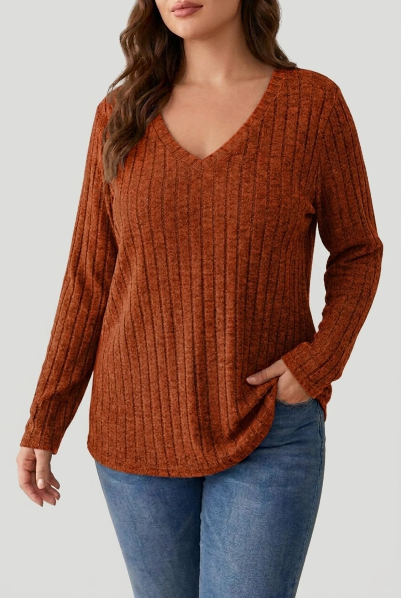 Women's Plus Size Ribbed Knit Jumper with V Neck - Timeless