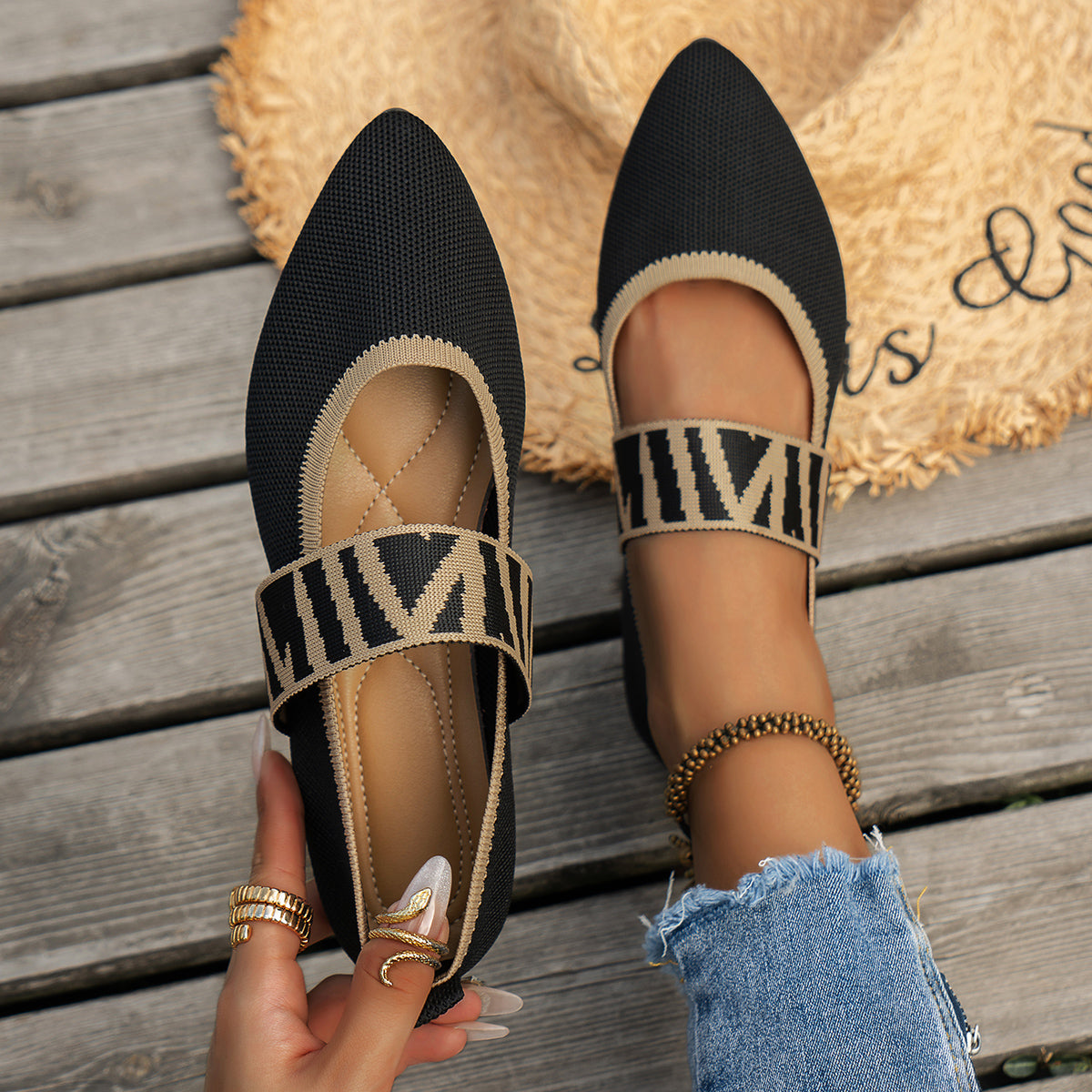 Women's Pointed Toe Flat Shoes with Non-Slip Rubber Sole