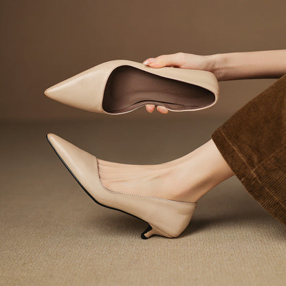 Women's Pointed Toe Heels with Kitten Heel