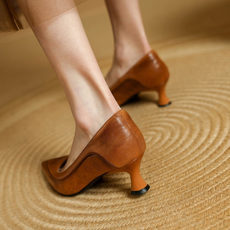 Women's Pointed Toe Heels with Kitten Heel