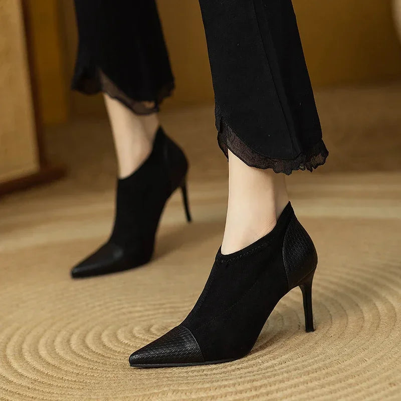 Women's Pointy Toe Heels with Classic Stiletto Heel