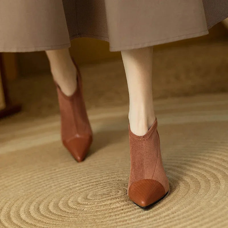 Women's Pointy Toe Heels with Classic Stiletto Heel
