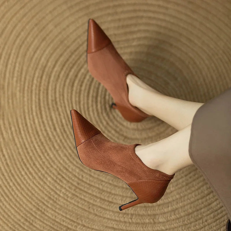Women's Pointy Toe Heels with Classic Stiletto Heel