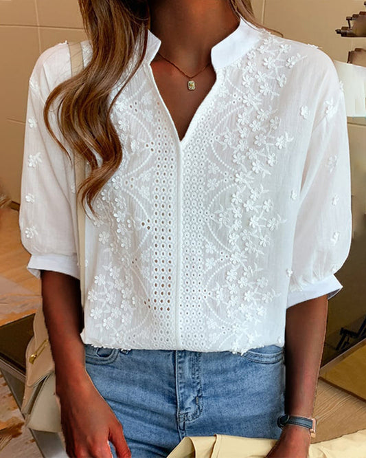 Women's Puff Sleeve Blouse with Vintage-Inspired Style