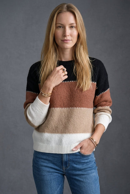 Women's Pullover Sweater with Vintage-Inspired Knit Design