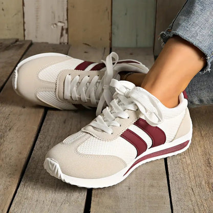 Women's Retro Walking Shoes with Breathable Mesh