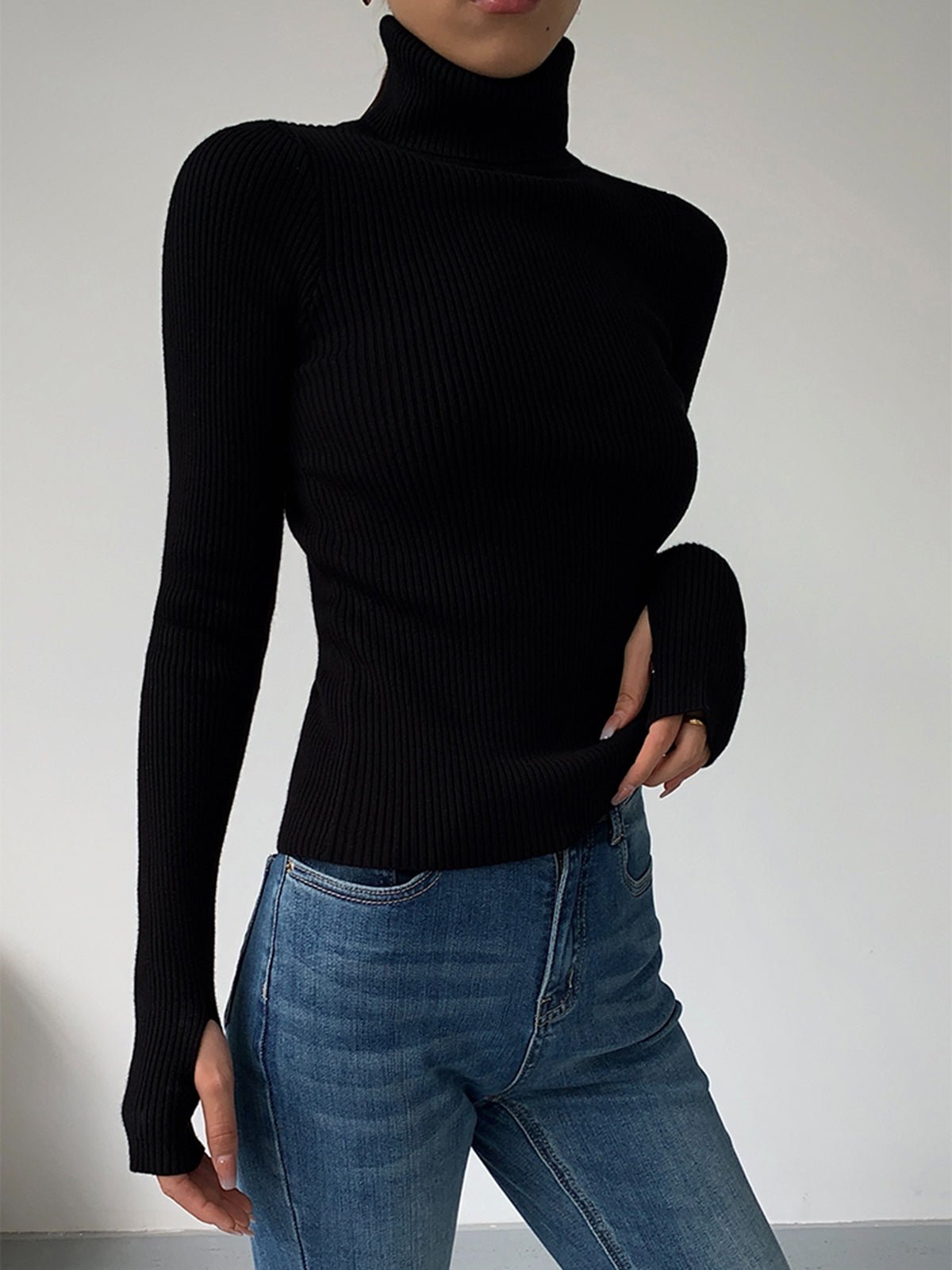 Women's Ribbed Turtleneck Jumper with Lightweight Knit Fabric