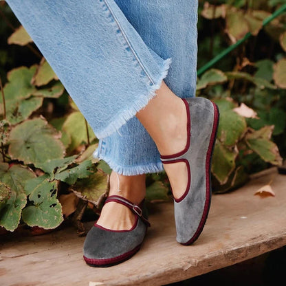 Women's Round Toe Flats with Hand-Stitched Velvet Design