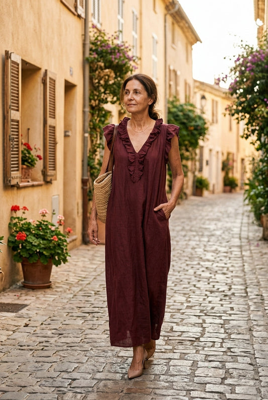 Women's Ruffle Sleeveless Dress with Knee-Length Silhouette