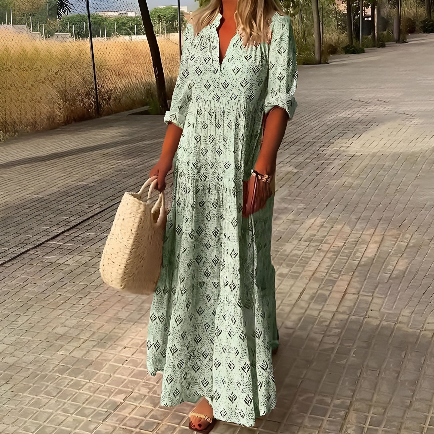 Women's Summer Dress with V-Neck and Timeless Silhouette