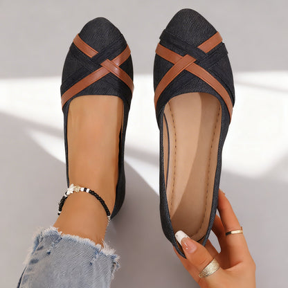 Women's Textured Slip-On Flats with Supportive Sole