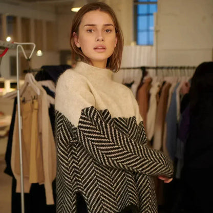 Women's Turtleneck Sweater with Herringbone Pattern