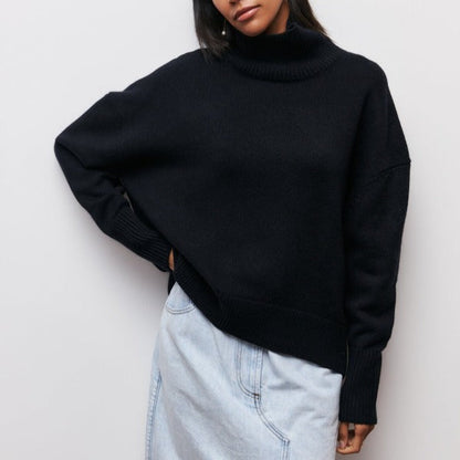 Women's Turtleneck Sweater with Long Sleeves and Casual Fit