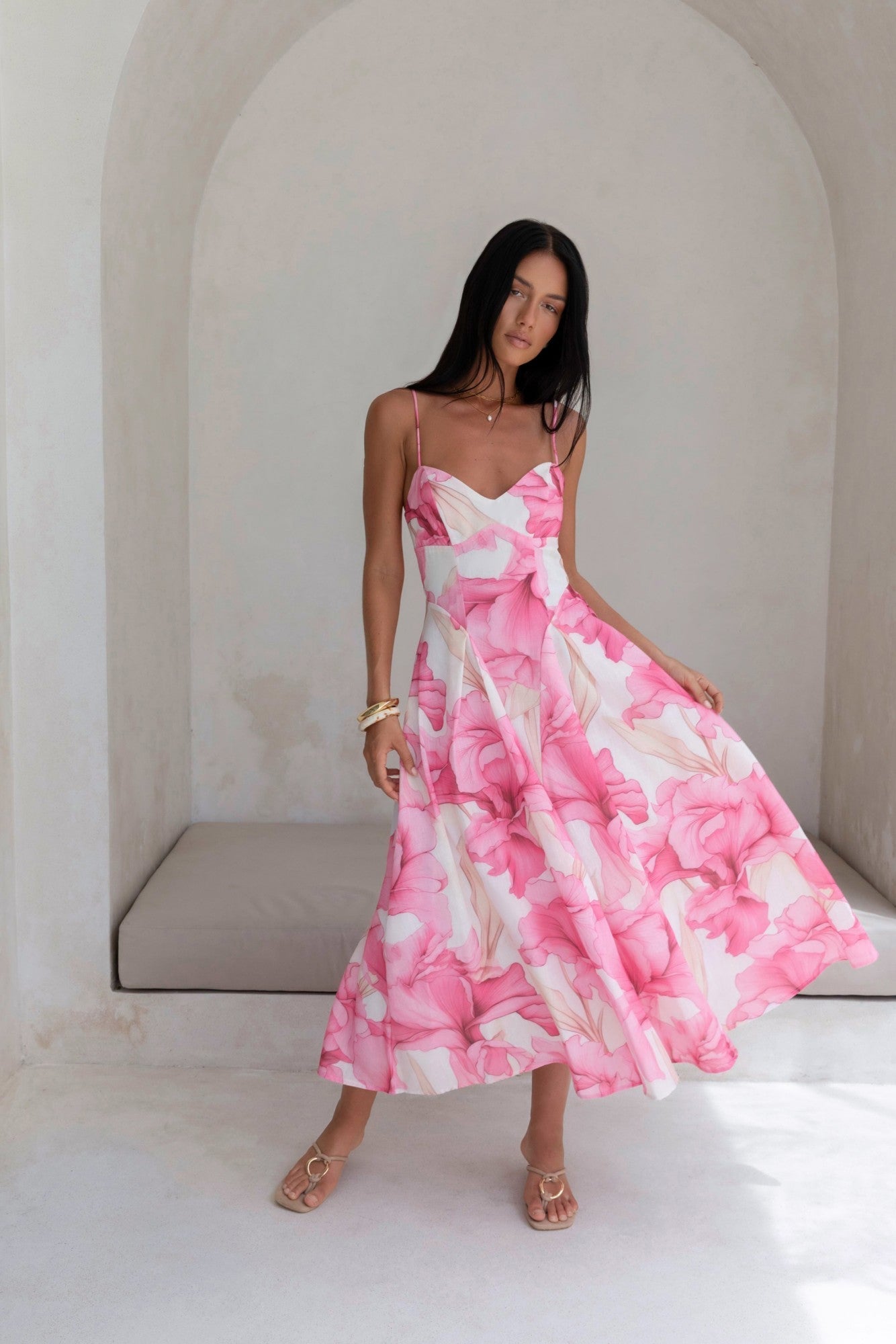 Women's V-Neck Maxi Dress with Flowing Silhouette