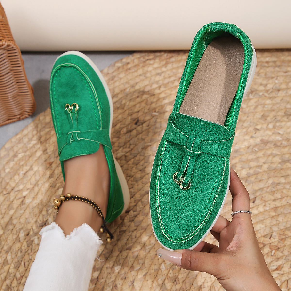 Women's Velvet Loafers with Cross-Tied Tassels