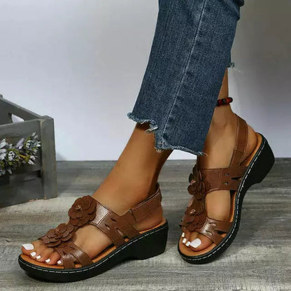 Women's Wedge Sandals with 3D Flower Decoration