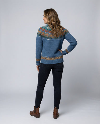 Women's Vintage Knit Sweater with Classic Pattern