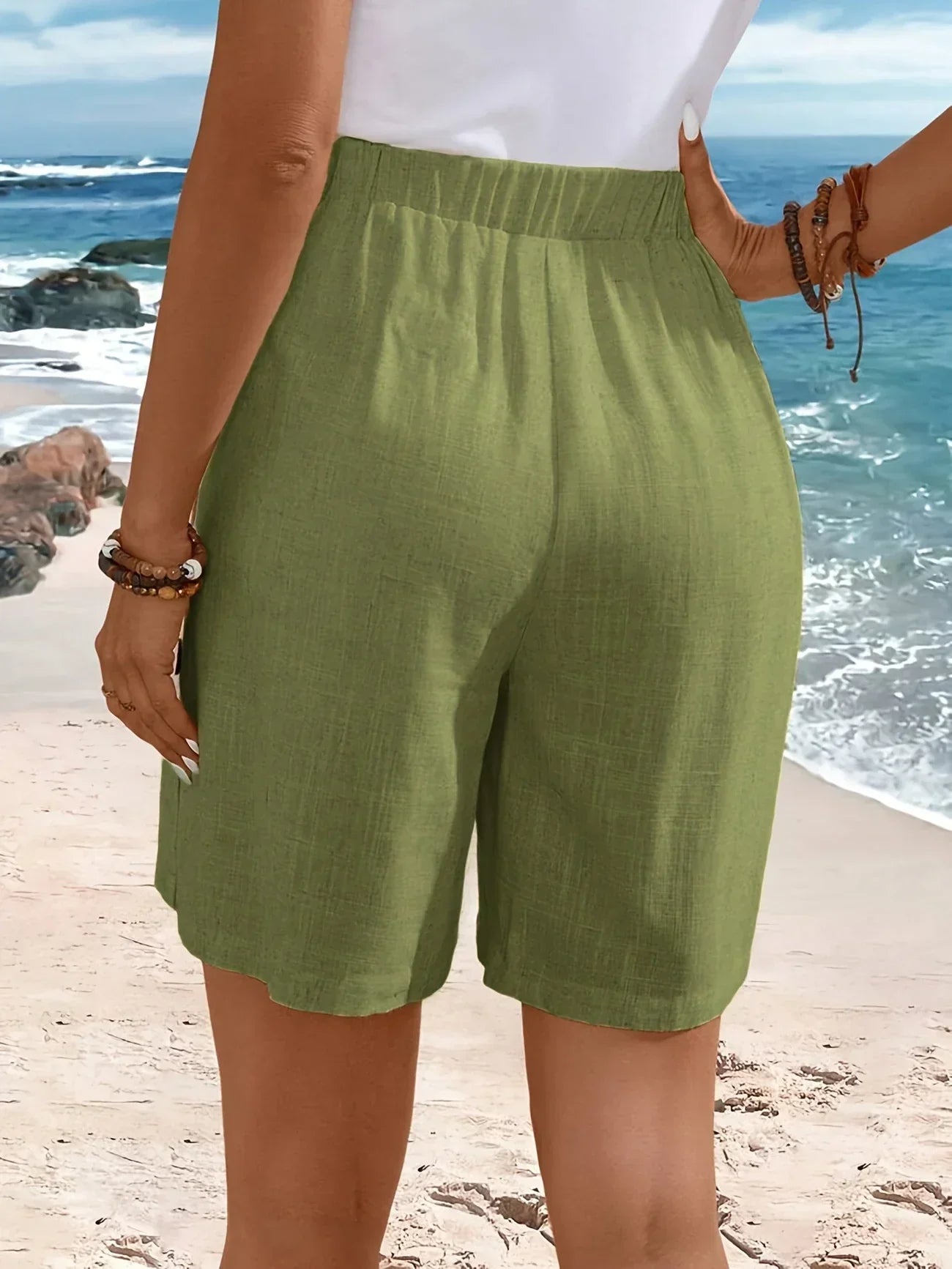 daisy | mid-thigh shorts with side buttons