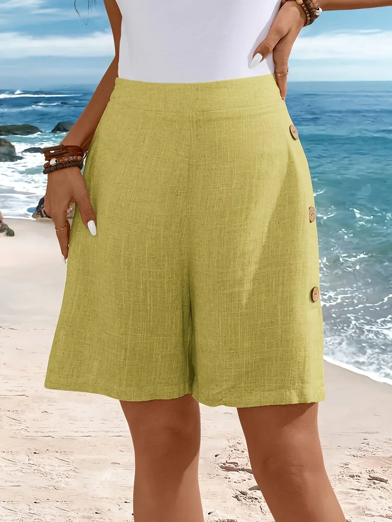 daisy | mid-thigh shorts with side buttons