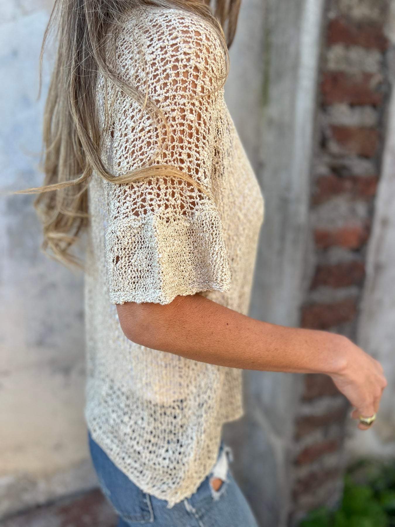 Nikki | Elegant Knit Top with V-Neck Detail