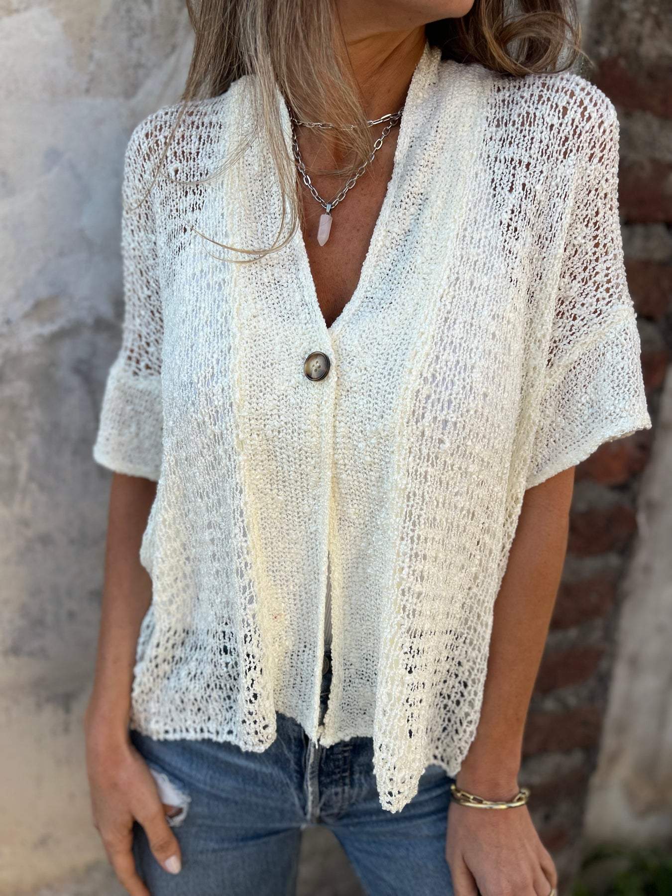 Nikki | Elegant Knit Top with V-Neck Detail