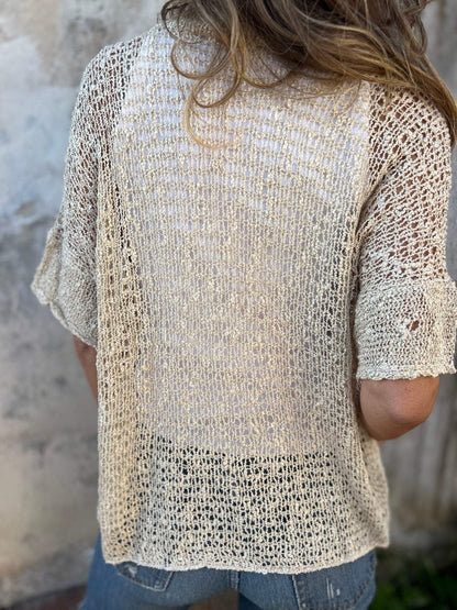 Nikki | Elegant Knit Top with V-Neck Detail